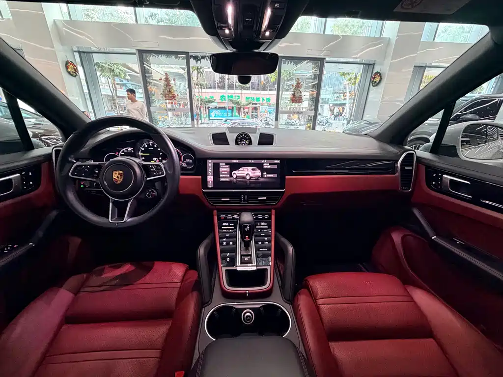 Porsche Cayenne 2020