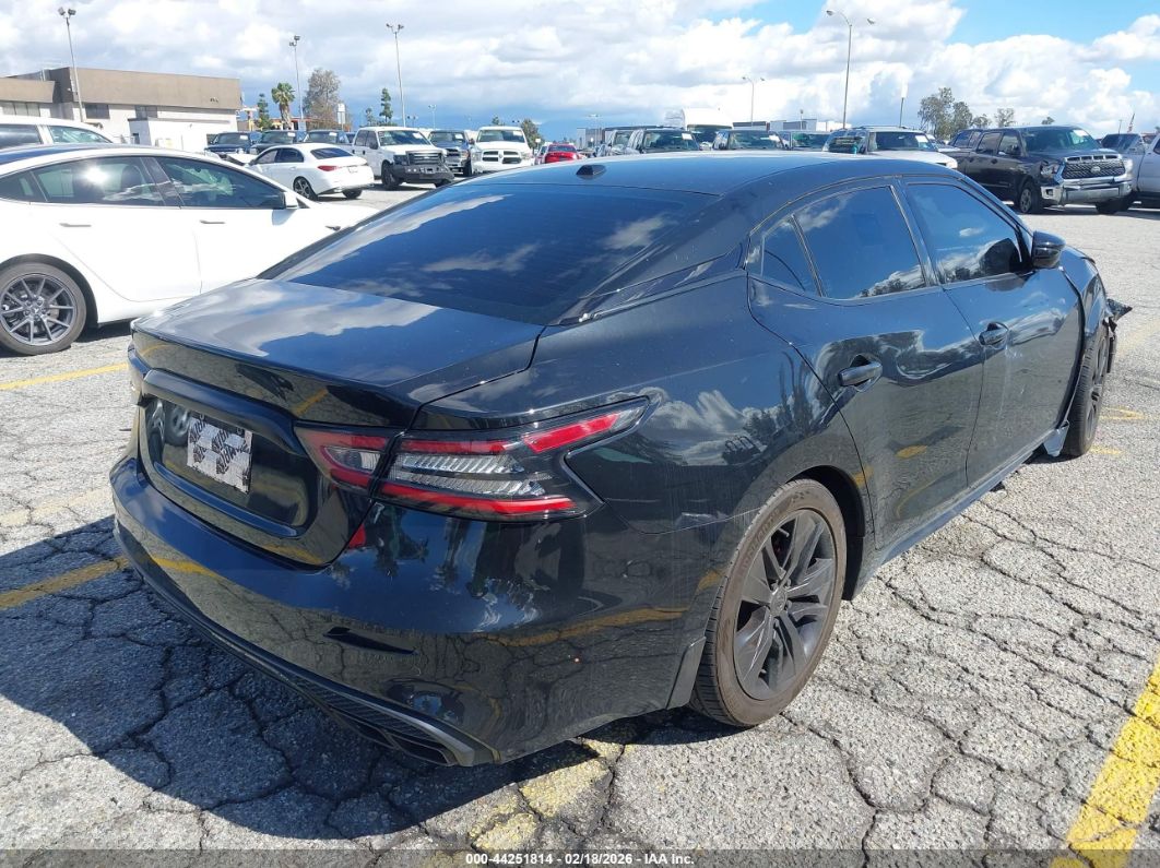 Nissan Maxima 2021