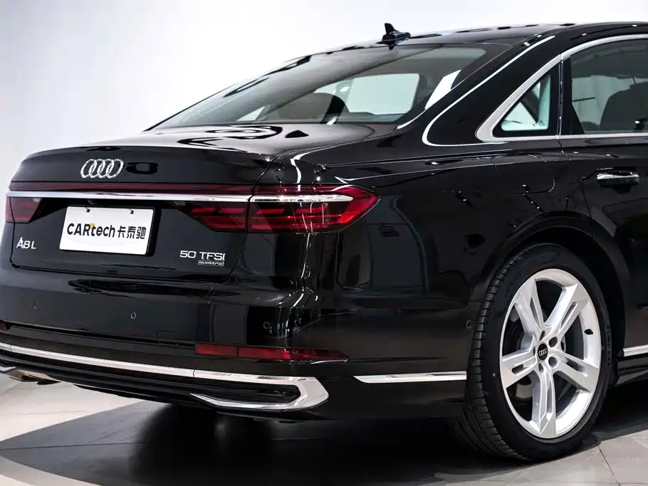 Audi A8 2023