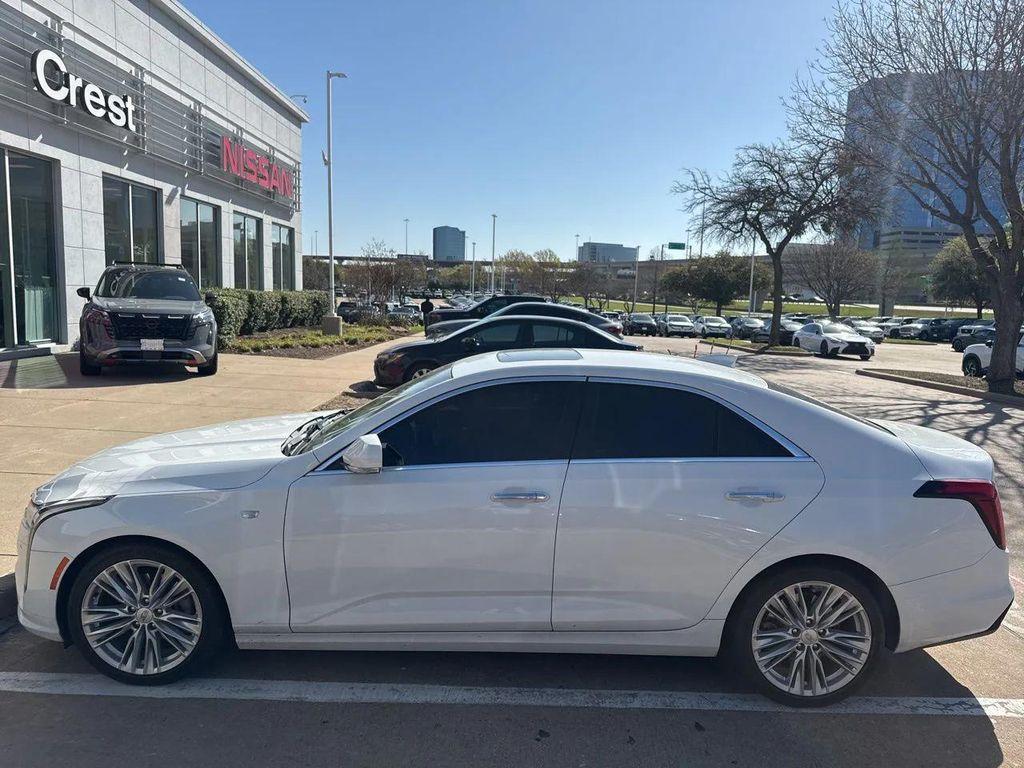 Cadillac CT4 2023
