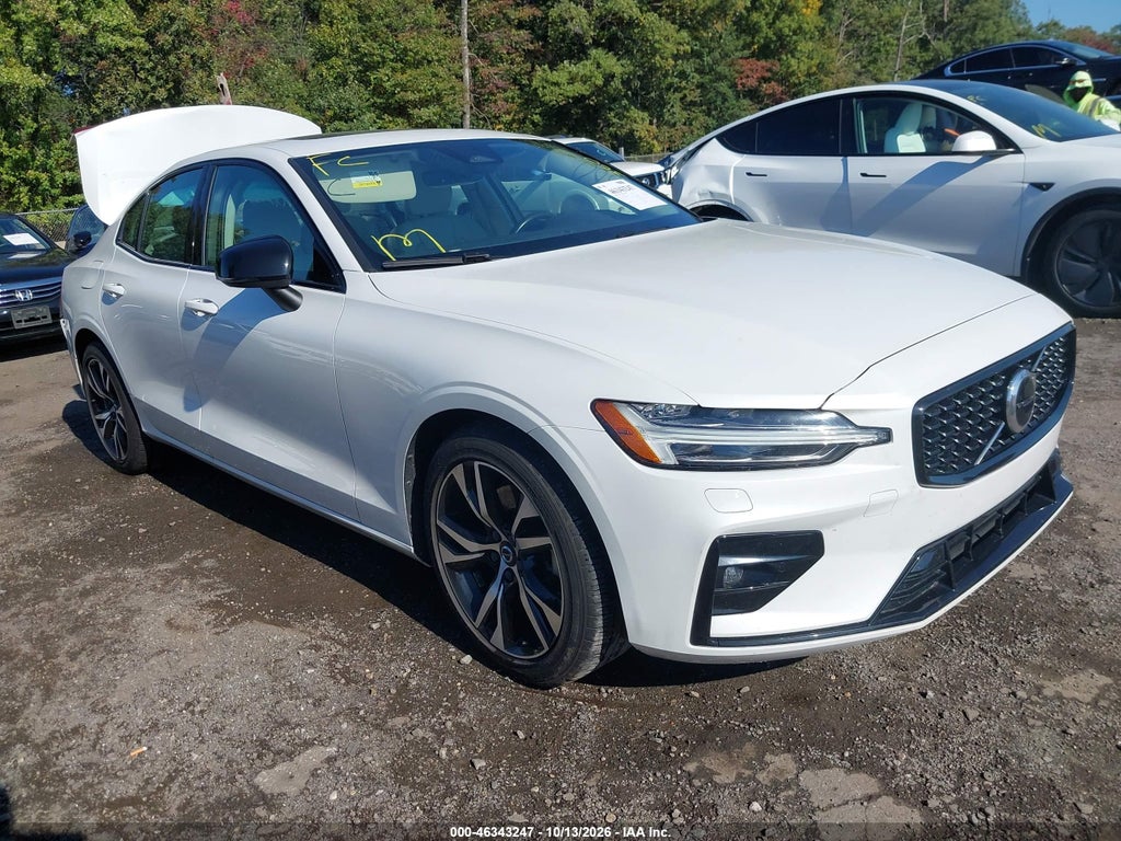 Volvo S60 2024
