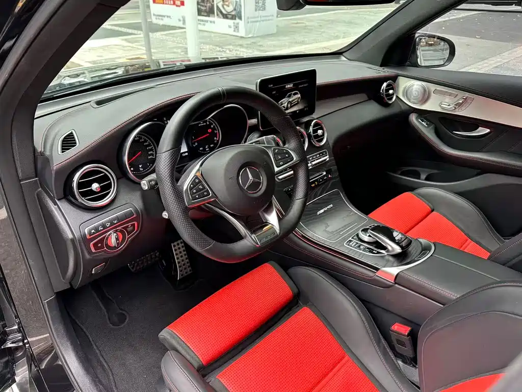 Mercedes-Benz GLC AMG 2020
