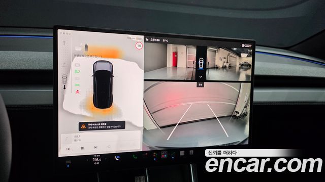 Tesla Model Y 2026