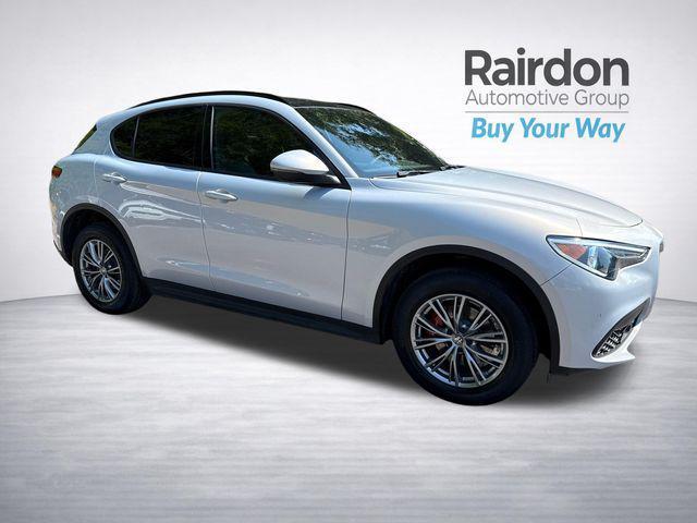 Alfa Romeo Stelvio 2023
