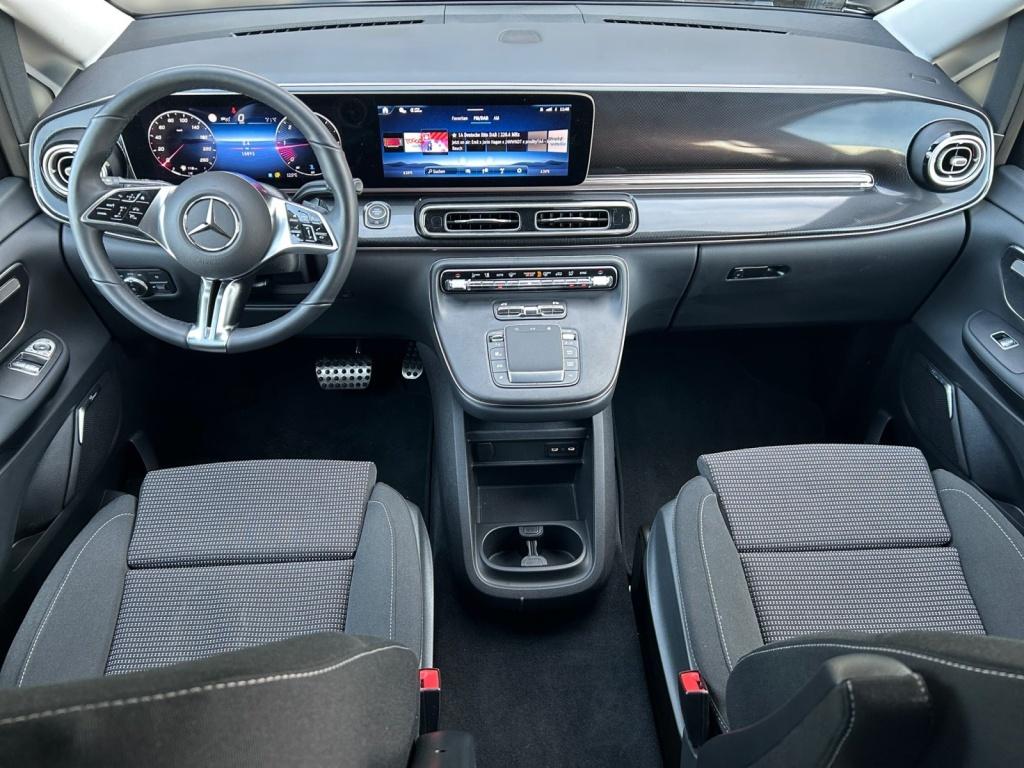 Mercedes-Benz V 300 2024