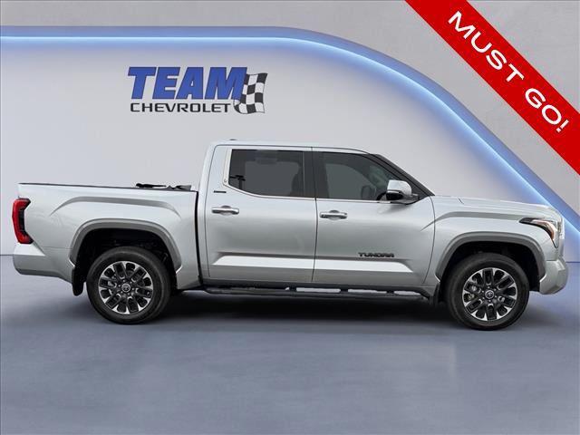 Toyota Tundra 2024