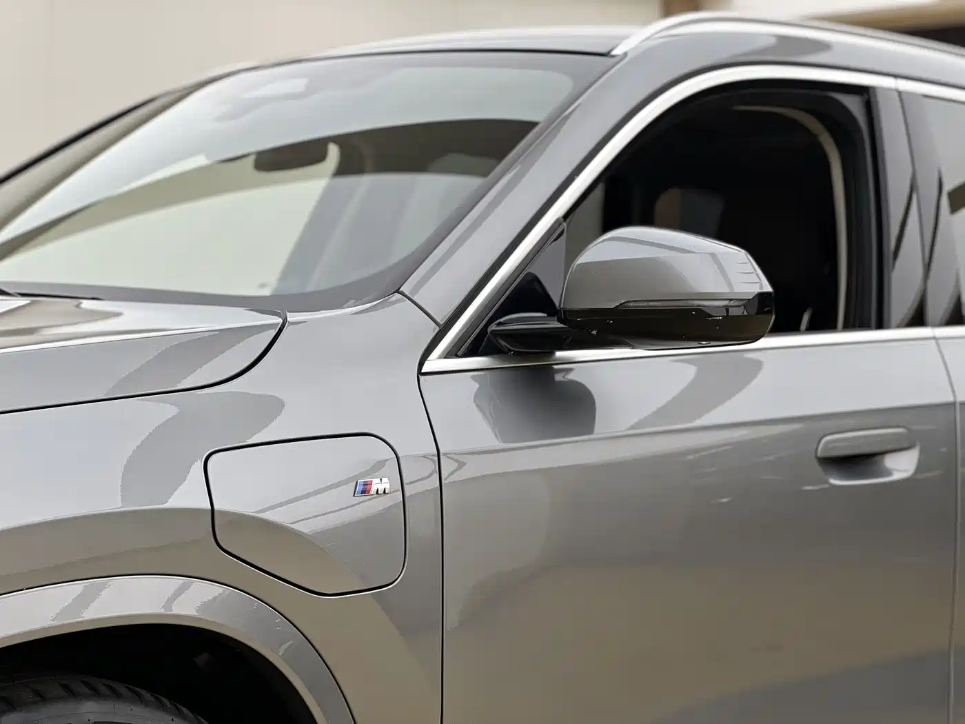 BMW iX1 2024