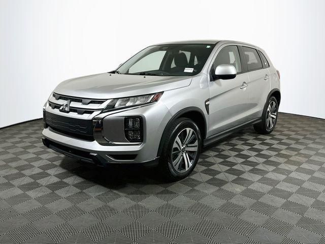 Mitsubishi Outlander Sport 2024