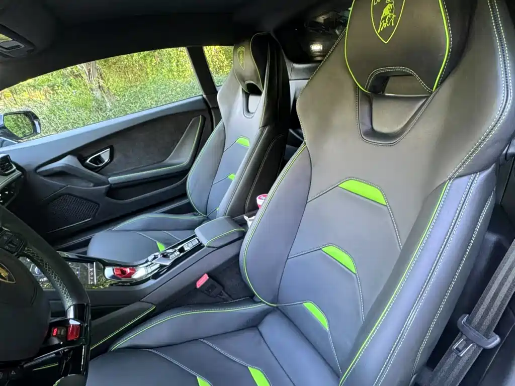 Lamborghini Huracán 2021