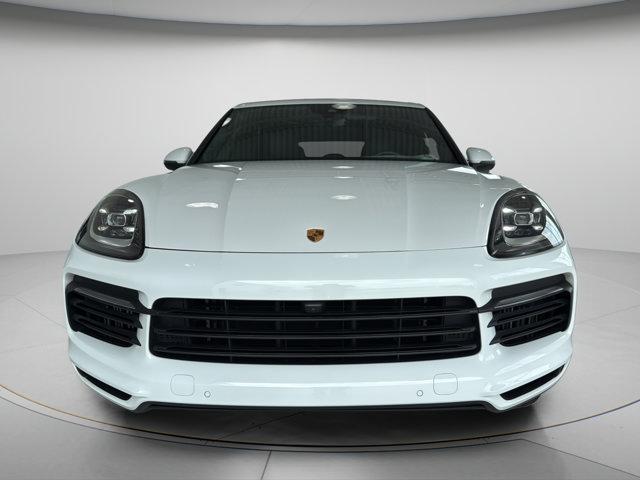 Porsche Cayenne 2021