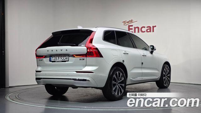 Volvo XC60 2024