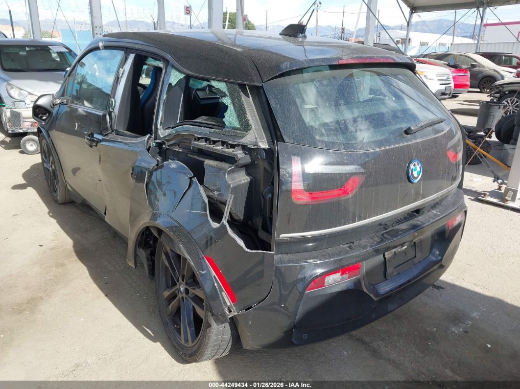 BMW i3 2021