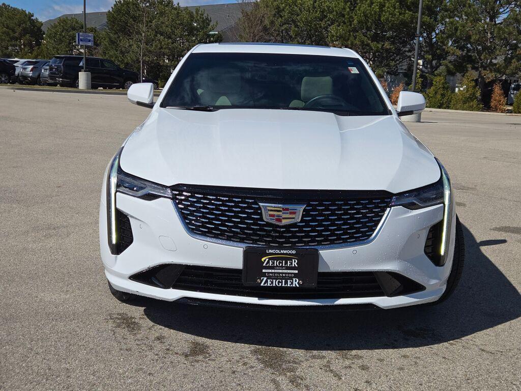 Cadillac CT4 2023