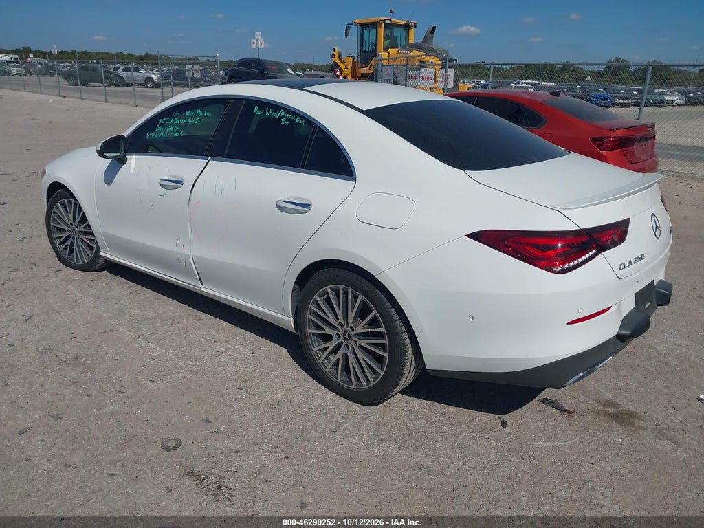Mercedes-Benz CLA 2022