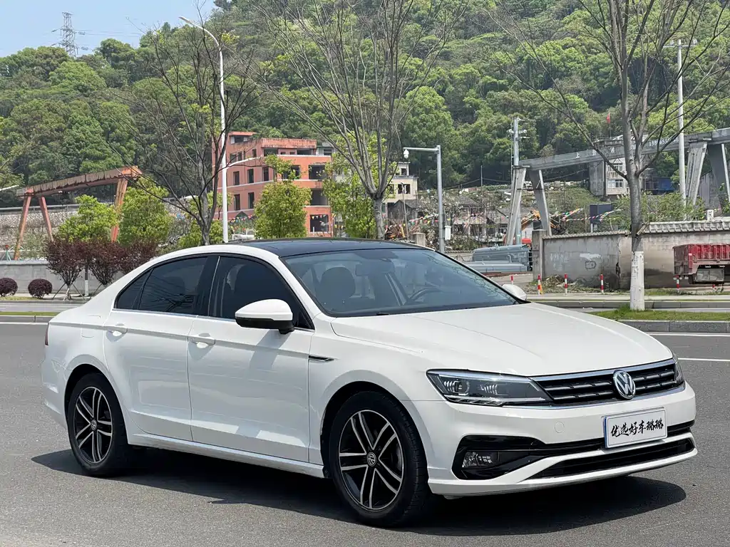 Volkswagen Lamando 2021