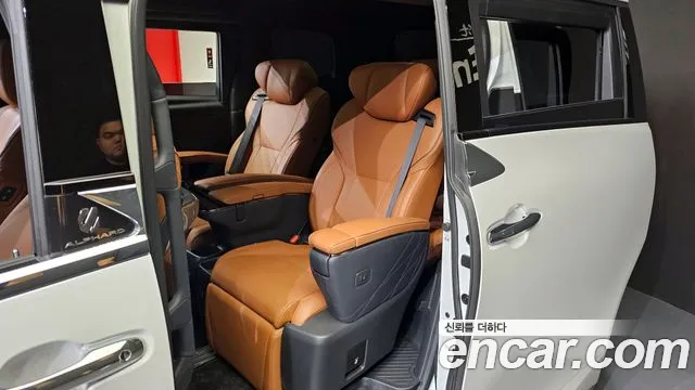 Toyota Alphard 2024
