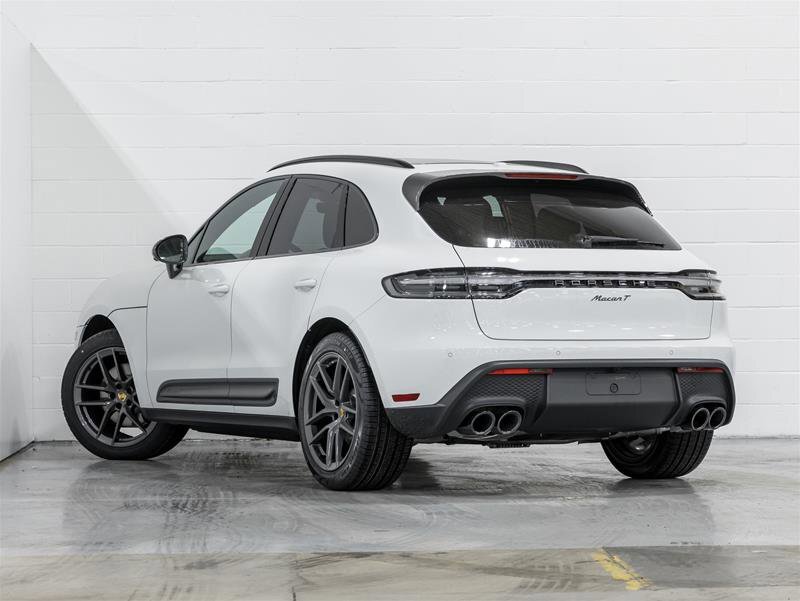 Porsche Macan 2025