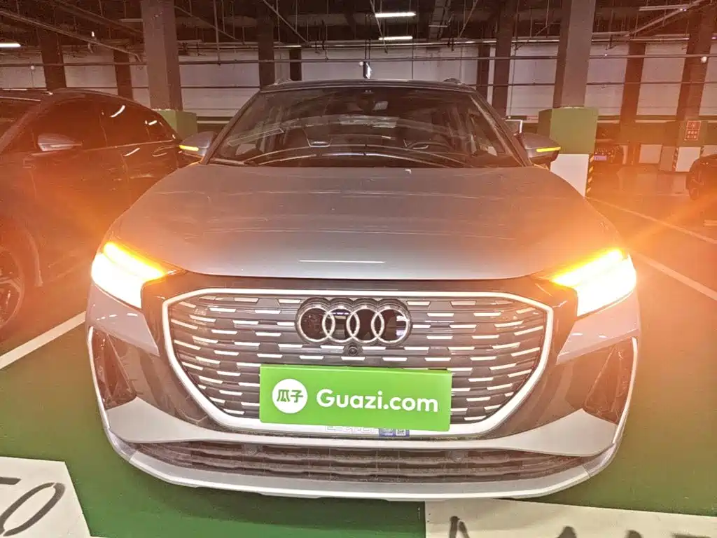 Audi Q4 e-tron 2025