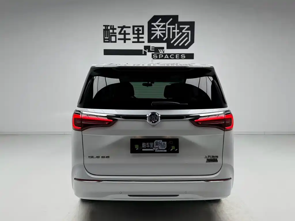 Buick GL8 2023