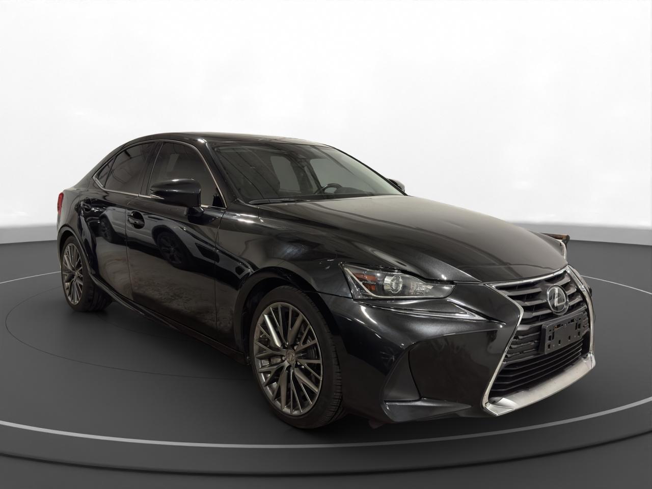 Lexus IS 2020