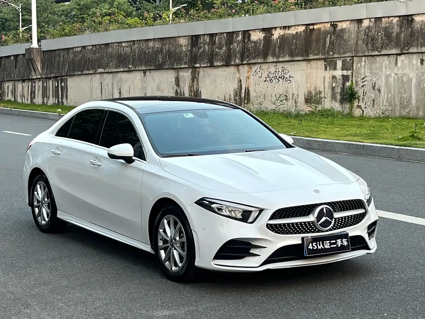 Mercedes-Benz A-Класс 2022