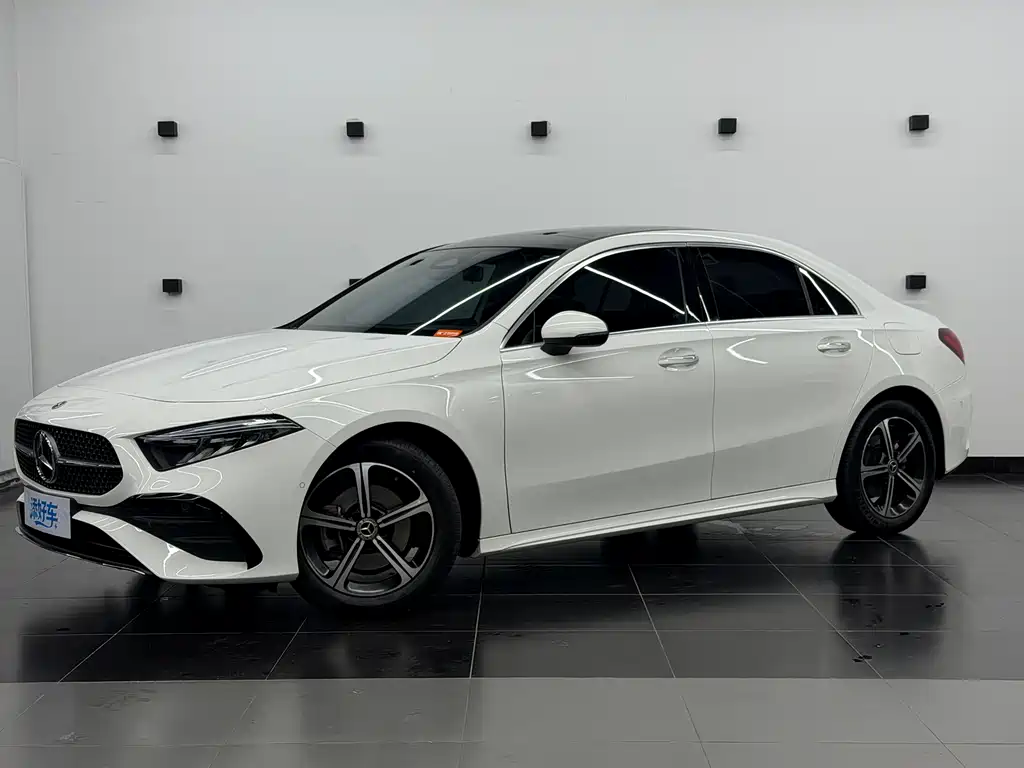 Mercedes-Benz A-Класс 2023