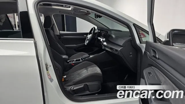 Volkswagen Golf 2024