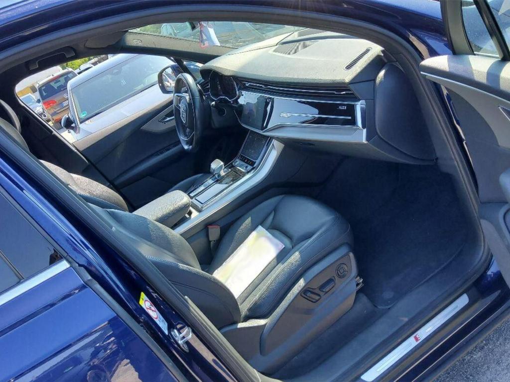 Audi Q7 2021