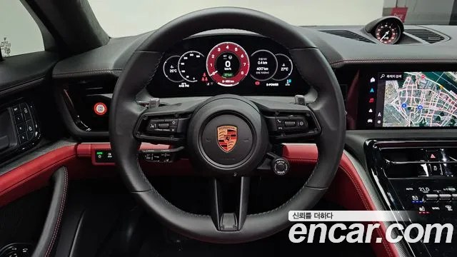 Porsche Panamera 2025