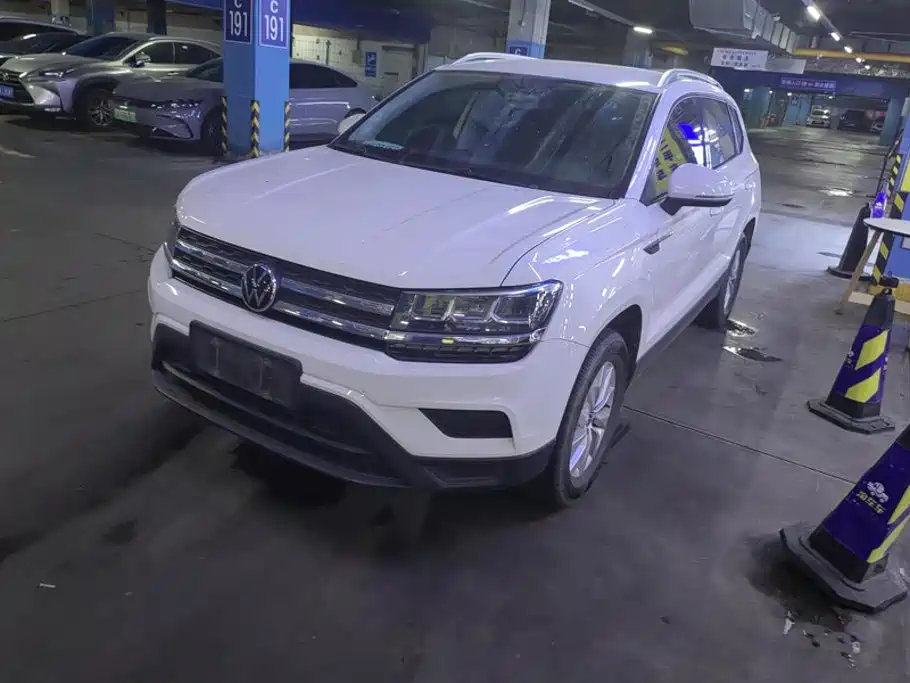 Volkswagen Tharu 2022
