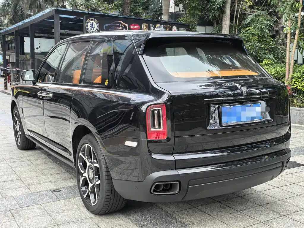 Rolls-Royce Cullinan 2023