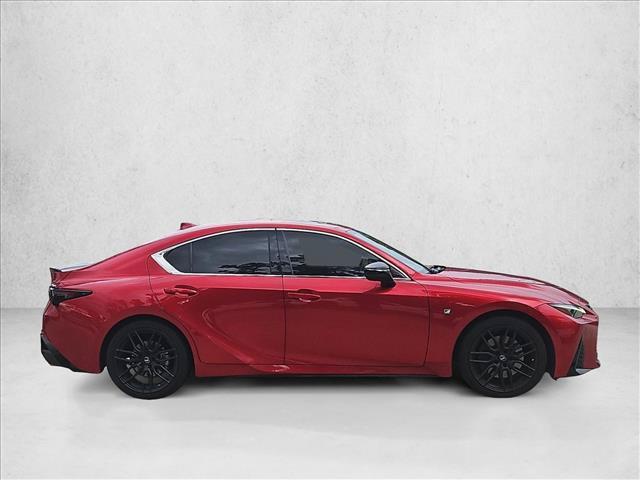 Lexus IS 2022