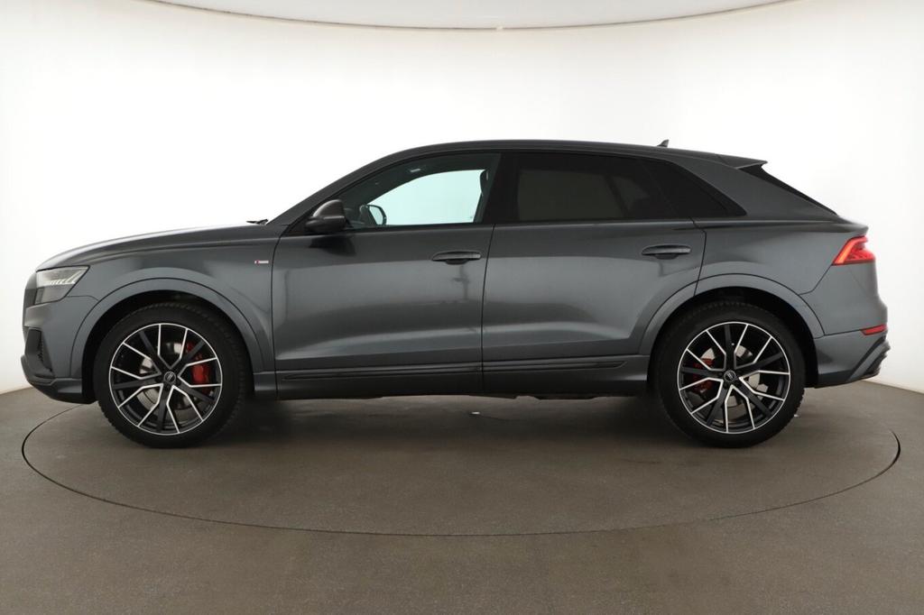 Audi Q8 2022