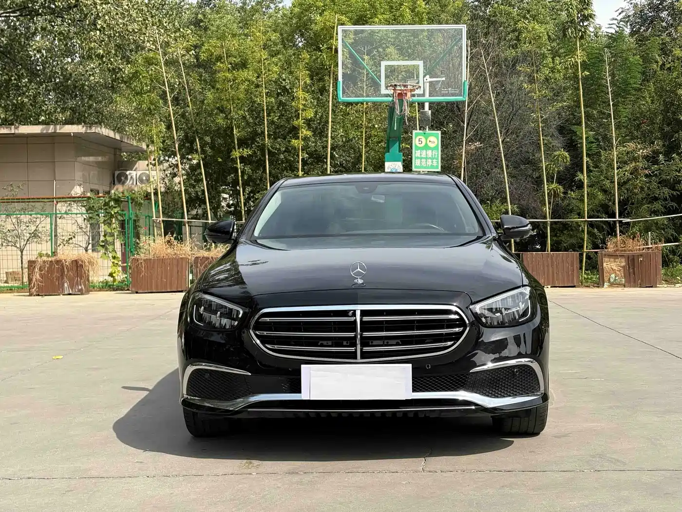 Mercedes-Benz E-Класс 2022