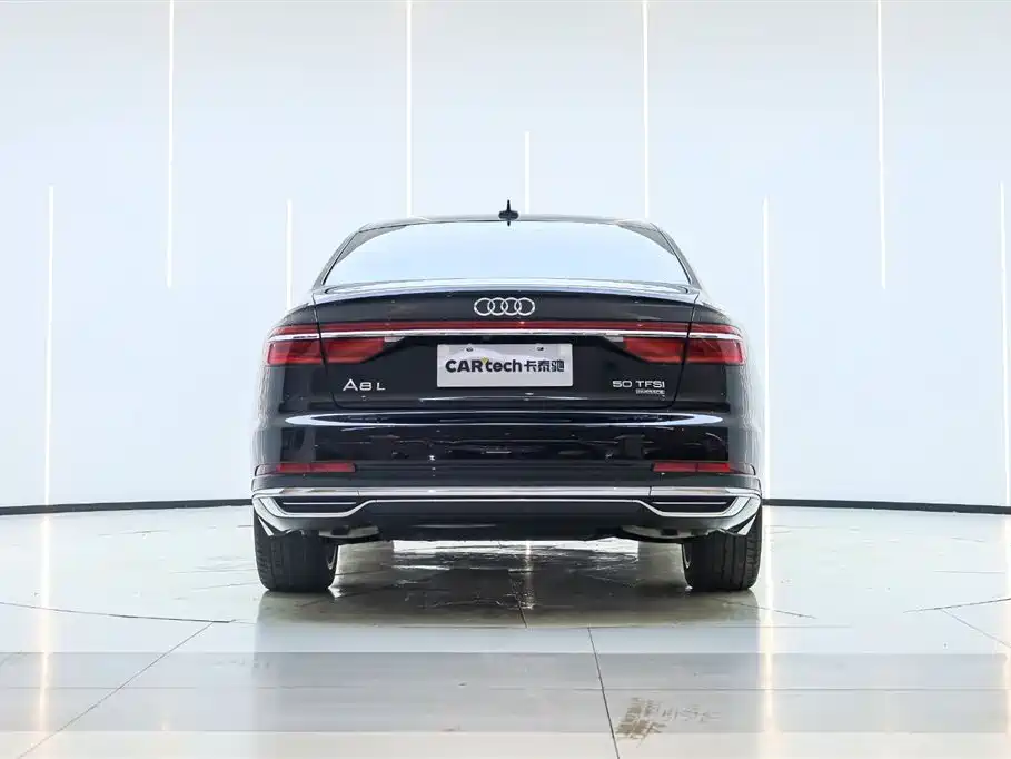 Audi A8 2021