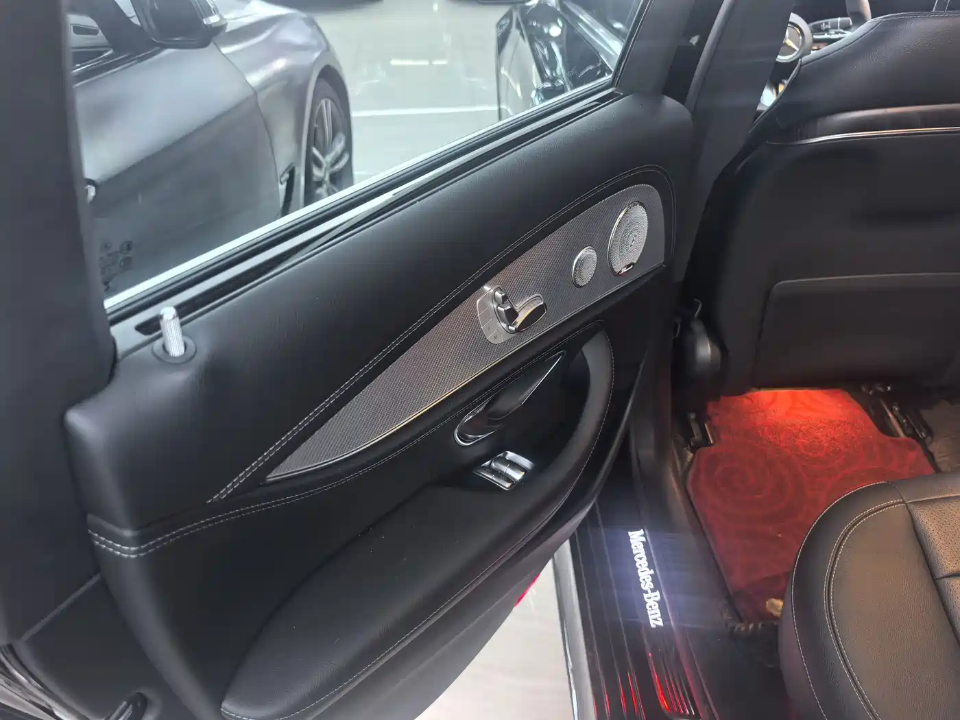 Mercedes-Benz E-Класс 2022