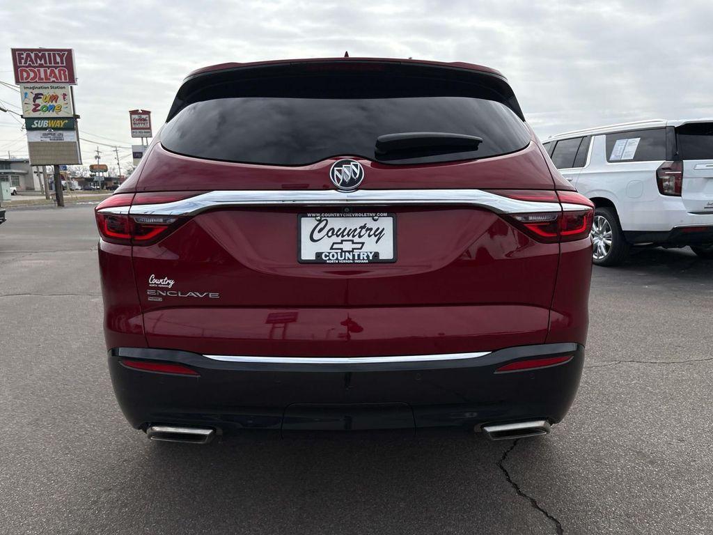 Buick Enclave 2021