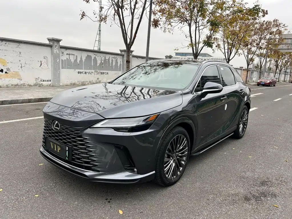 Lexus RX 2023