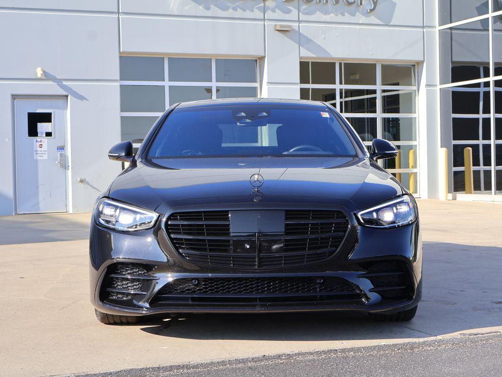 Mercedes-Benz S-Класс 2022