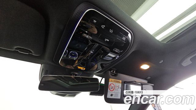 Mercedes-Benz GLC 2025