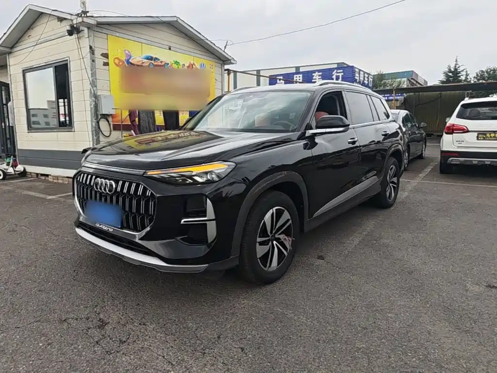 Audi Q6 2025