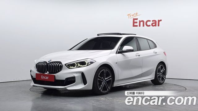 BMW 1 серии 2023