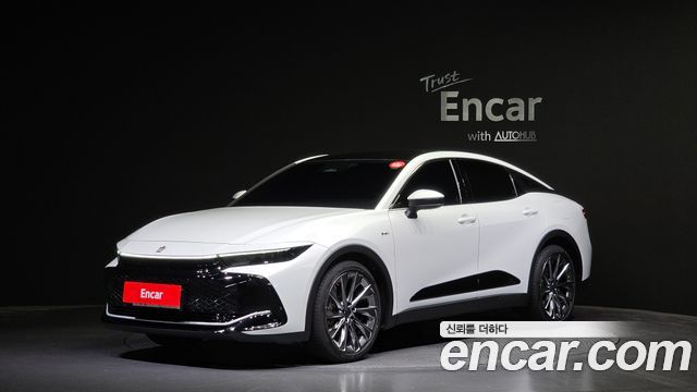 Toyota Crown 2024
