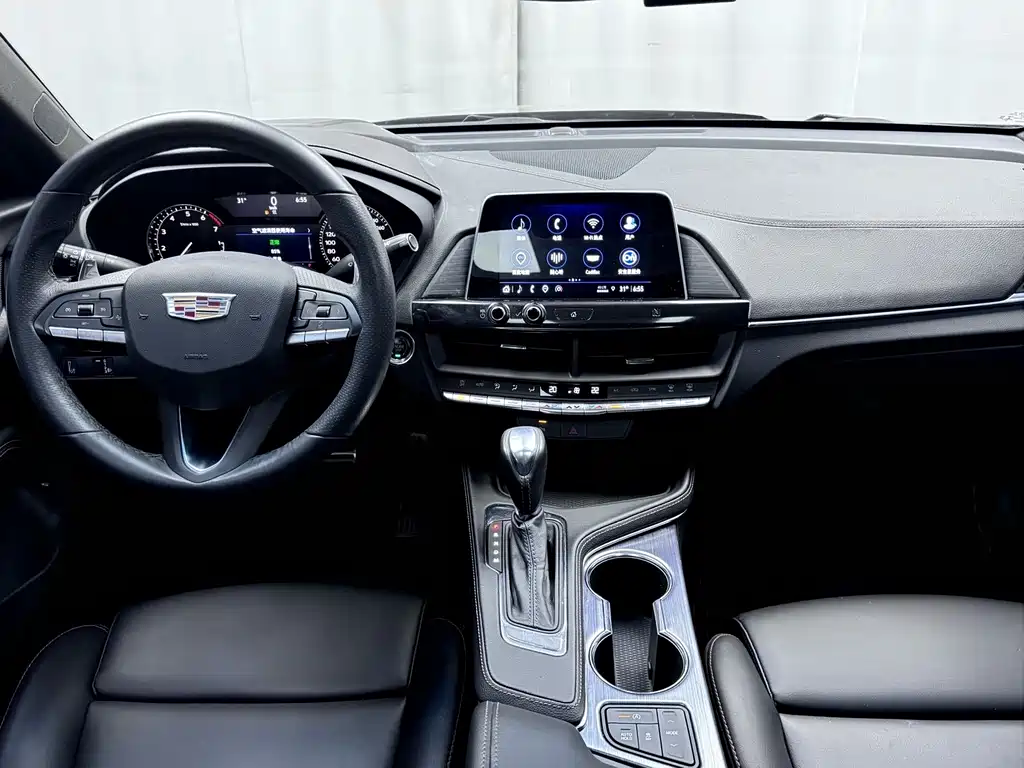 Cadillac CT4 2020