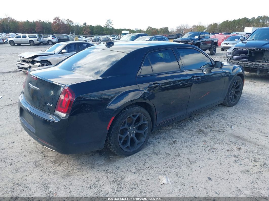 Chrysler 300 2020