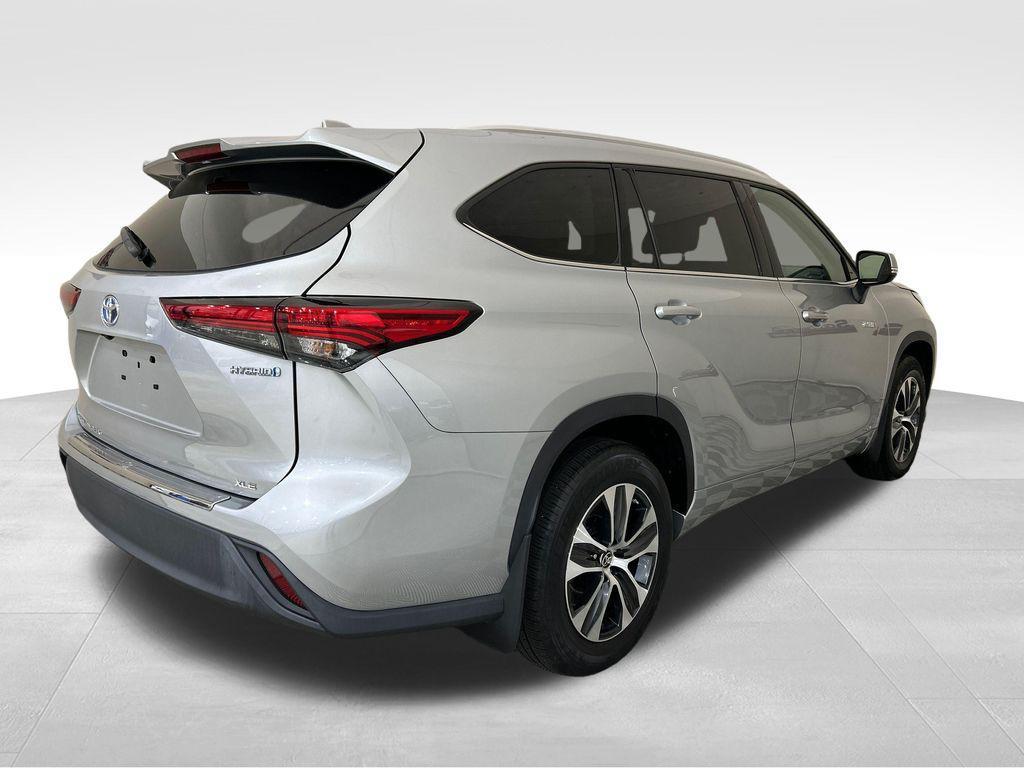 Toyota Highlander 2021