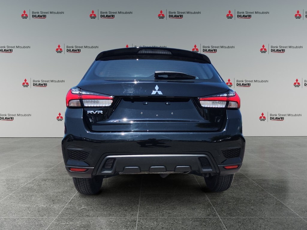 Mitsubishi RVR 2022