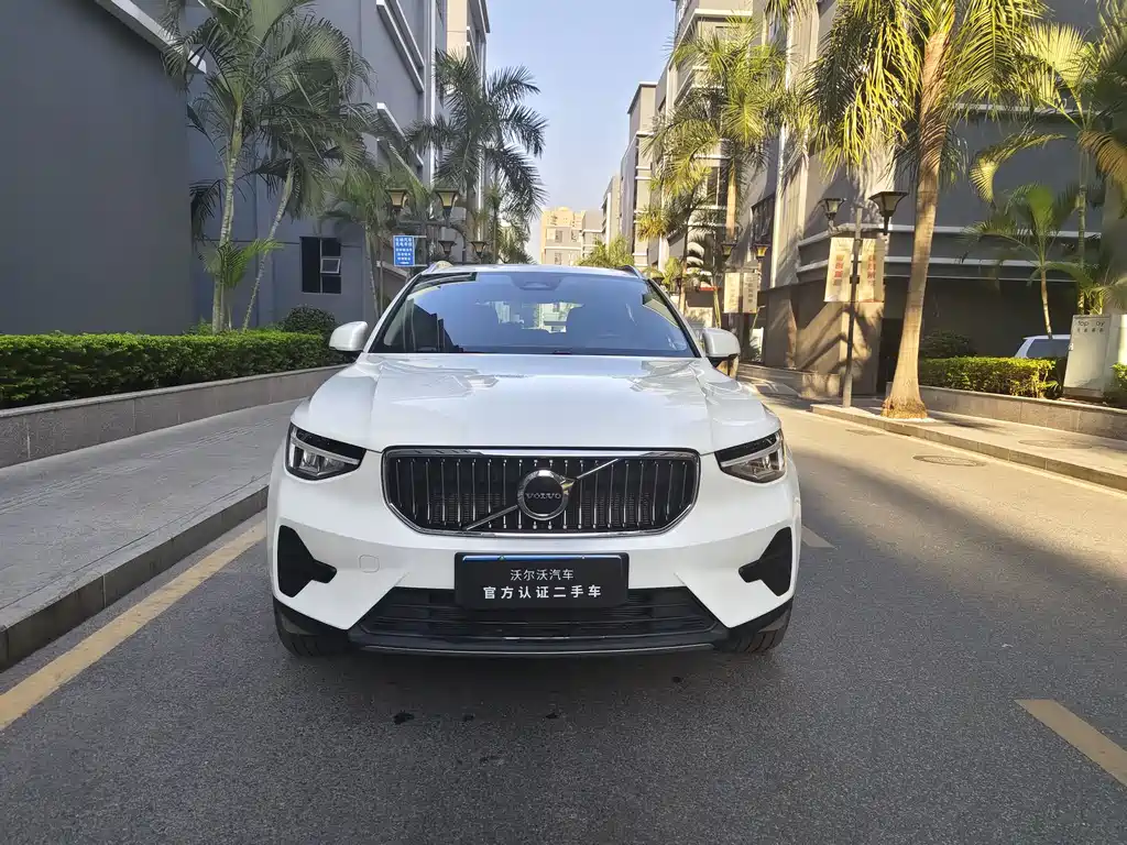 Volvo XC40 2024
