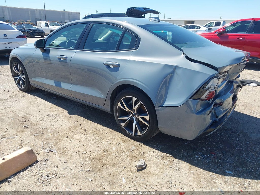 Volvo S60 2024