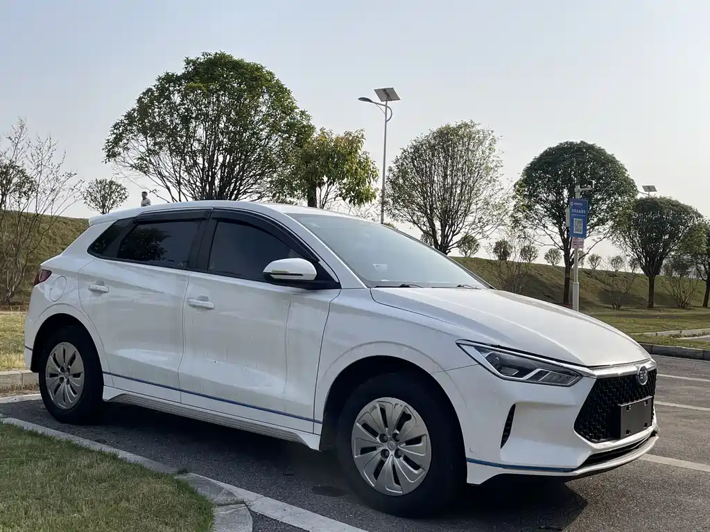 BYD E2 2022